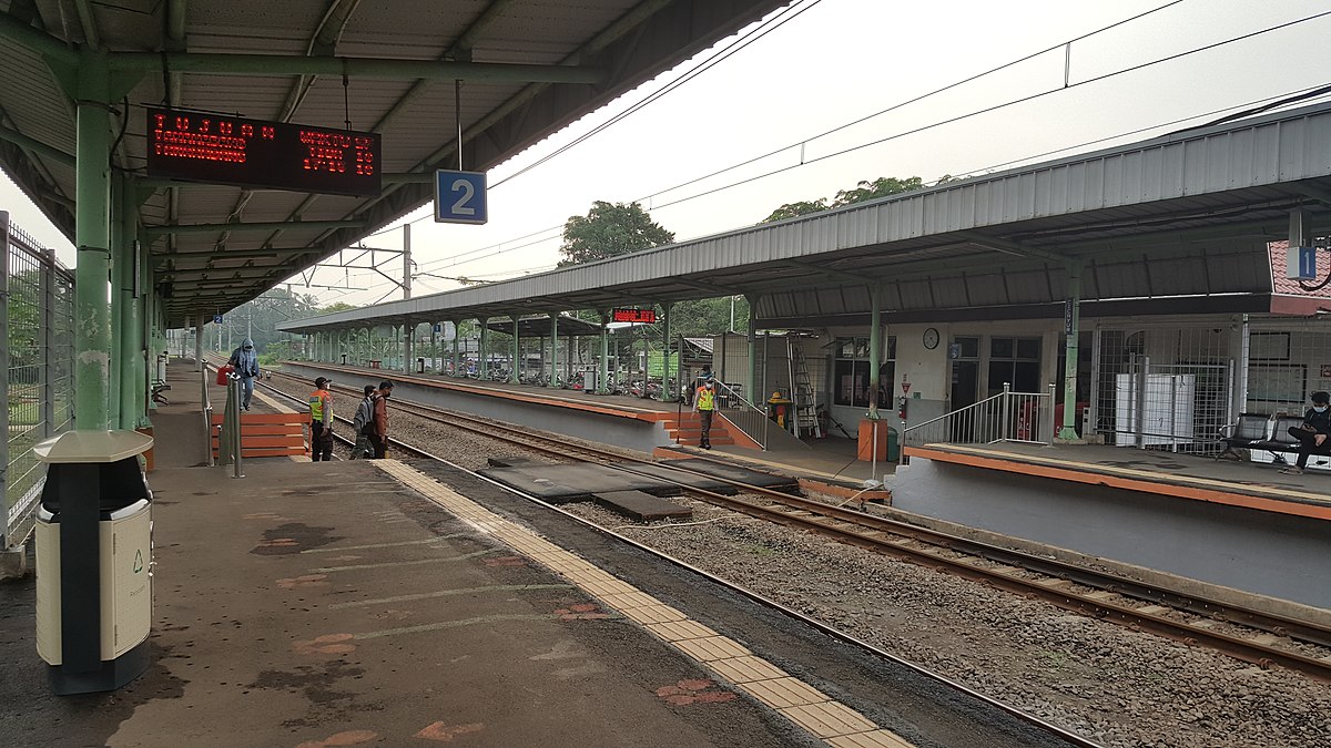 Stasiun KRL Jatake Terletak di Antara Cicayur dan Parung Panjang